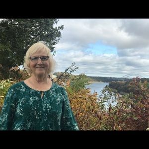 Meet your Posher, Sallie